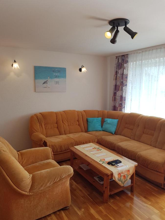 Apartmani Krajnovic Fažana Buitenkant foto