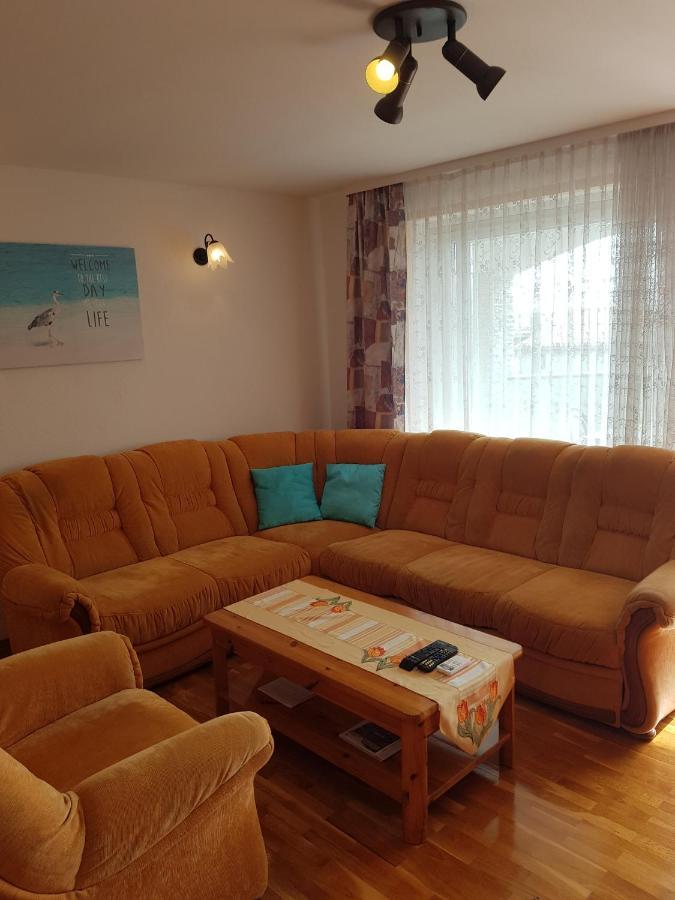 Apartmani Krajnovic Fažana Buitenkant foto