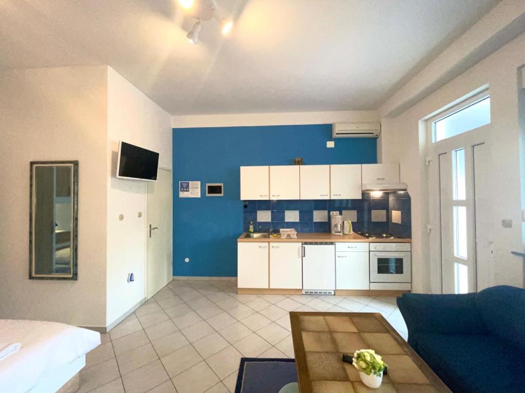 Apartmani Krajnovic Fažana Buitenkant foto
