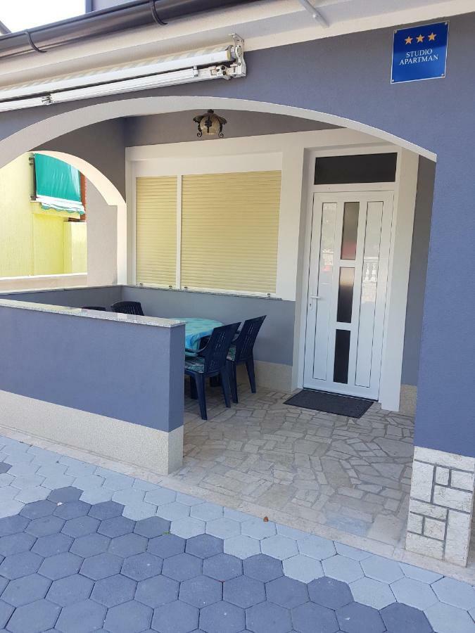 Apartmani Krajnovic Fažana Buitenkant foto