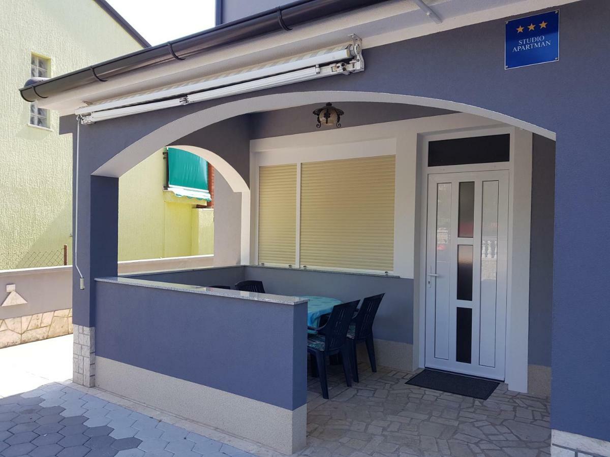 Apartmani Krajnovic Fažana Buitenkant foto